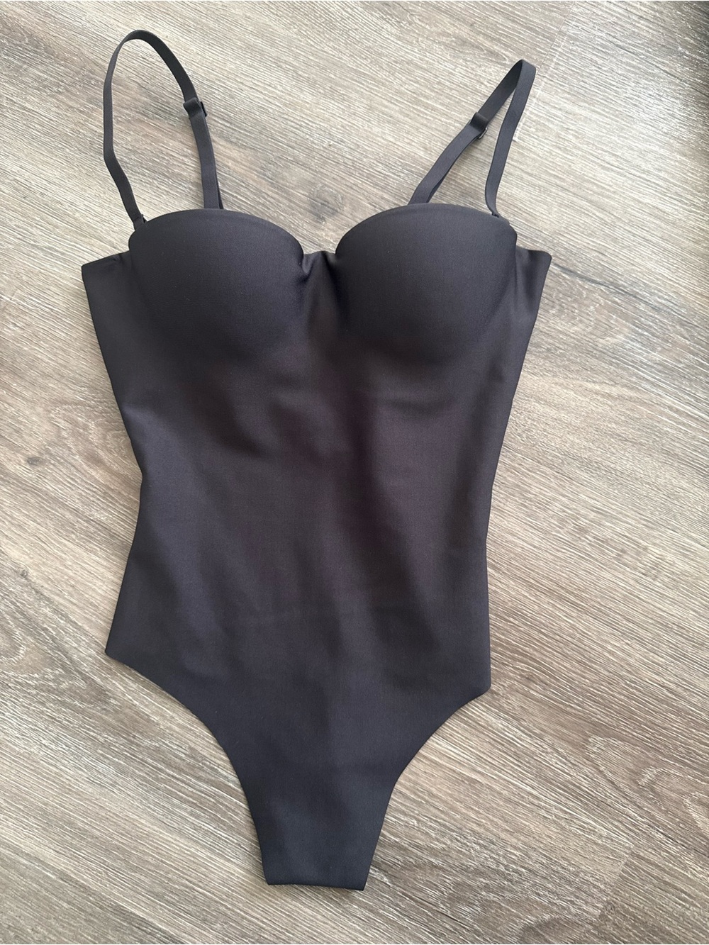 SKIMS Body Molded Underwire Bodysuit